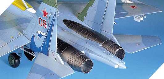 SU-27 Flanker B (Academy 1:48)