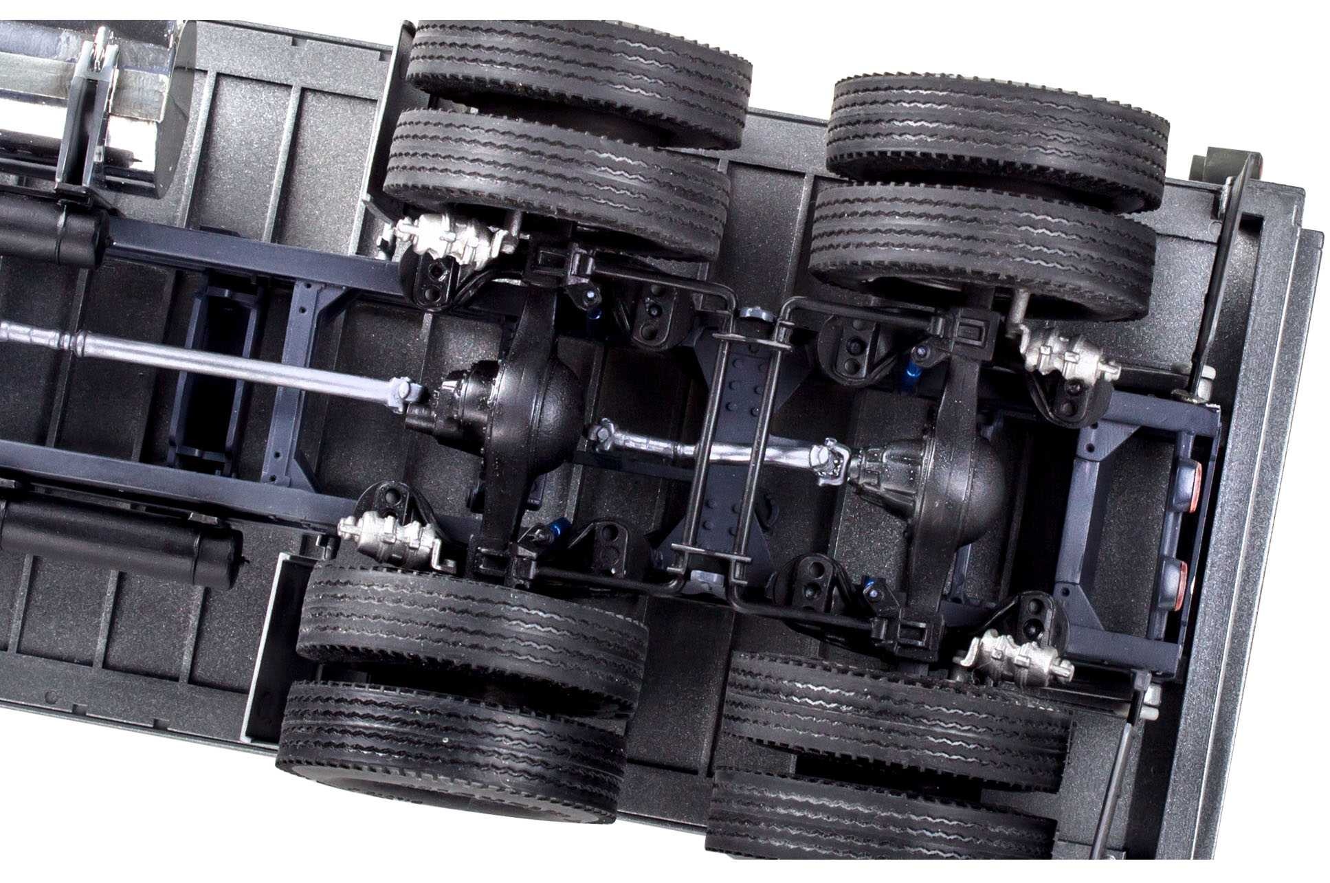 Kenworth W-900 Dump Truck (MONOGRAM 1:25)