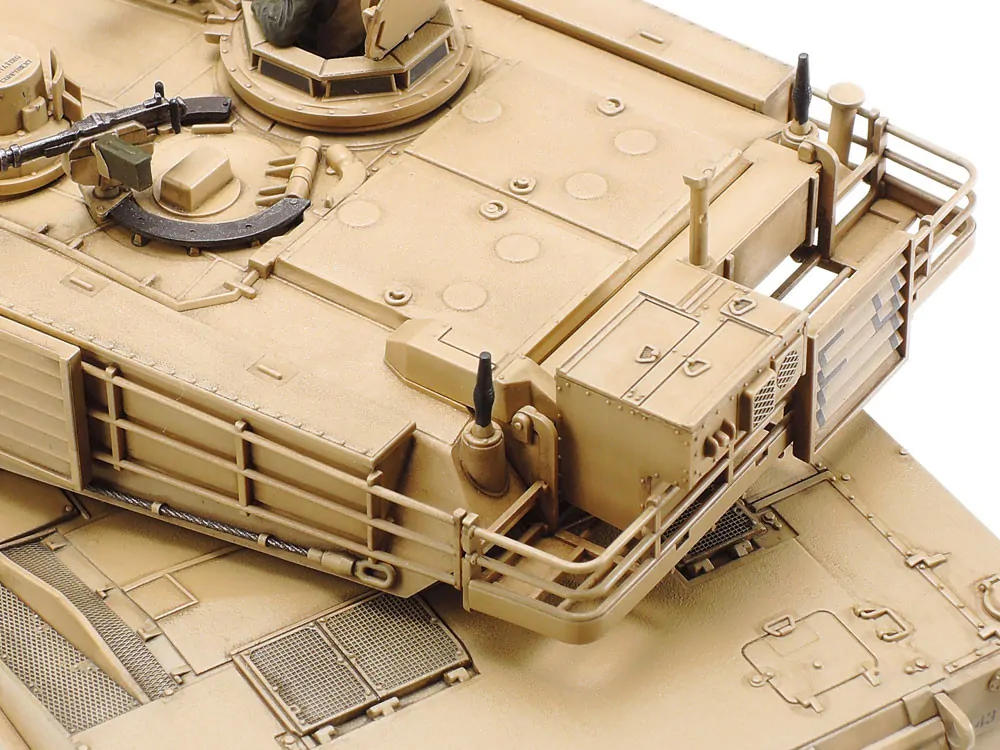 M1A2 Abrams (Měřítko 1:48)