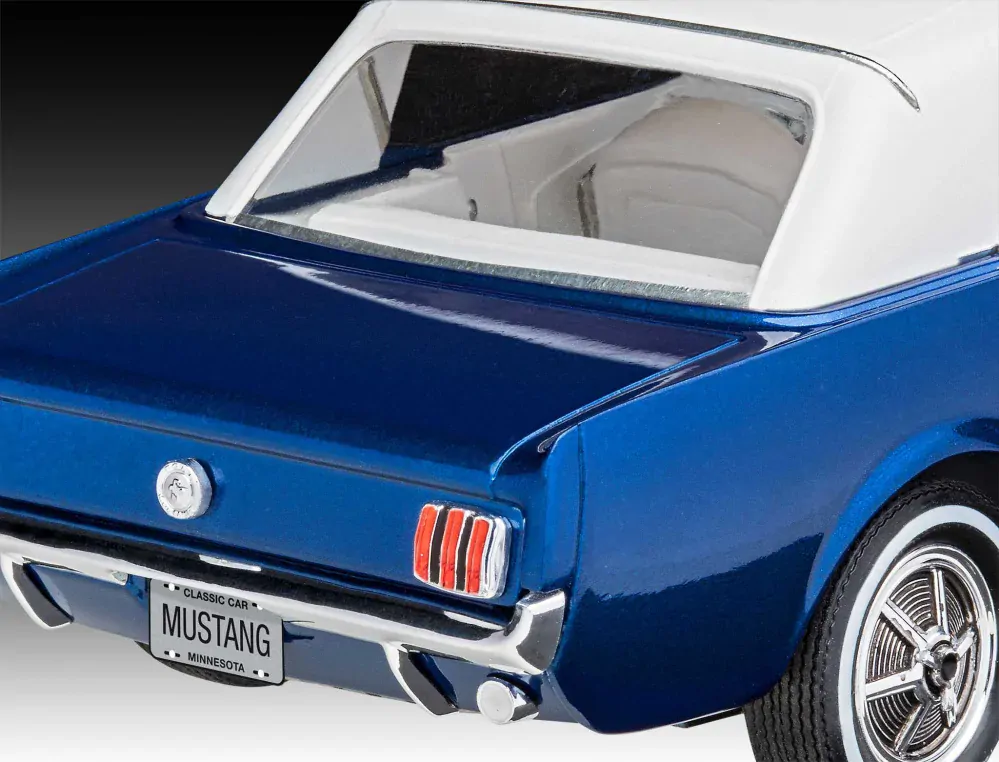 60th Anniversary Ford Mustang (Revell 1:24)