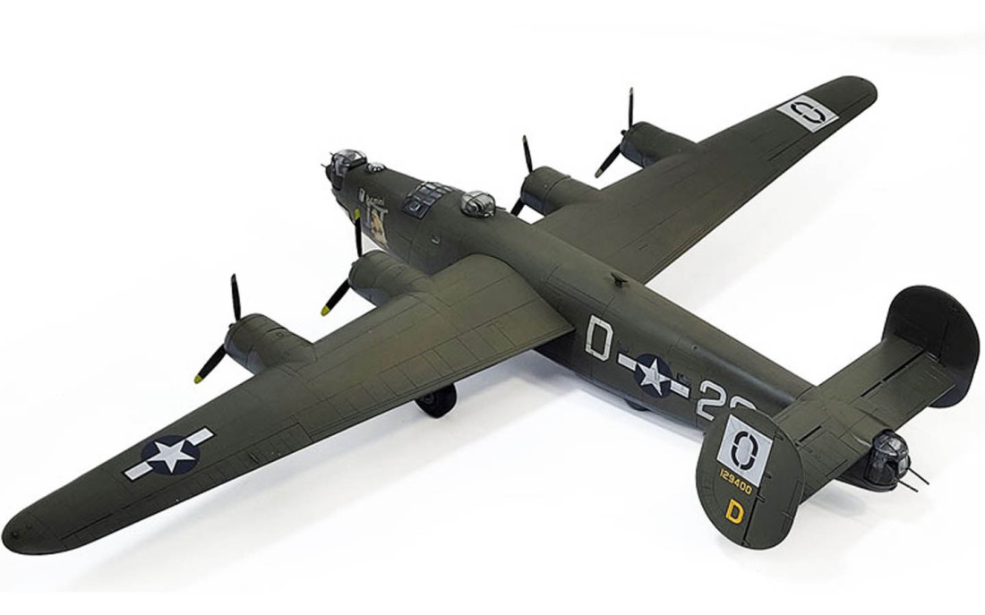 USAAF B-24H Liberator Zodiac (Academy 1:72)