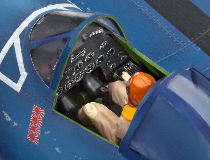04781 - Vought F4U-1D Corsair (Revell 1:32)