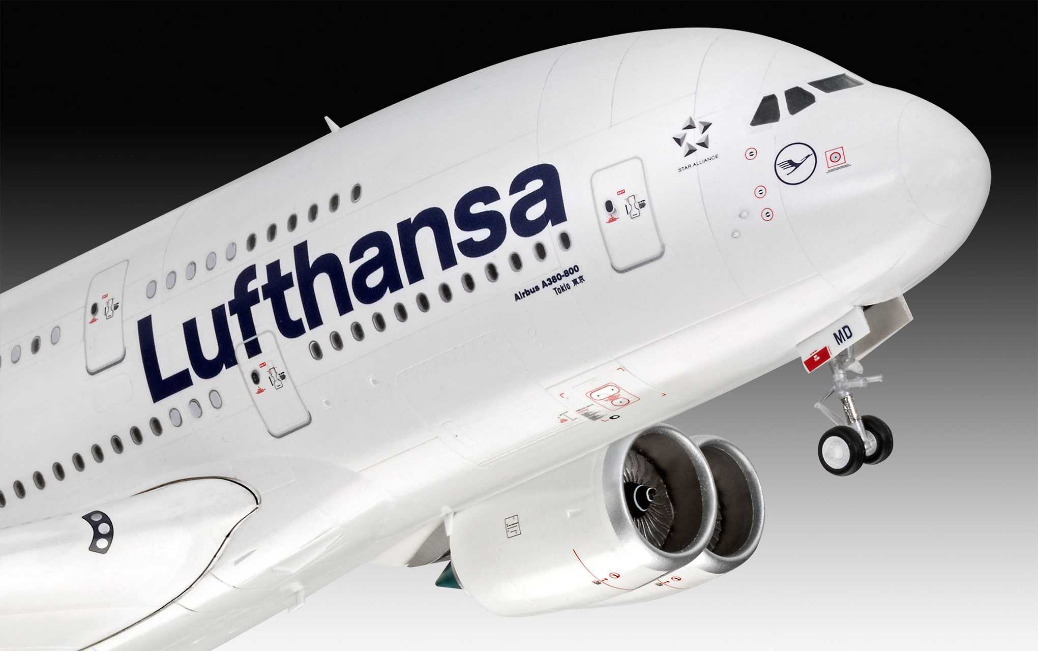 Airbus A380-800 Lufthansa New Livery (Revell 1:144)