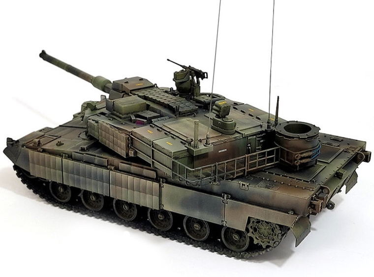 Polish Land Forces K2GF (Academy 1:35)