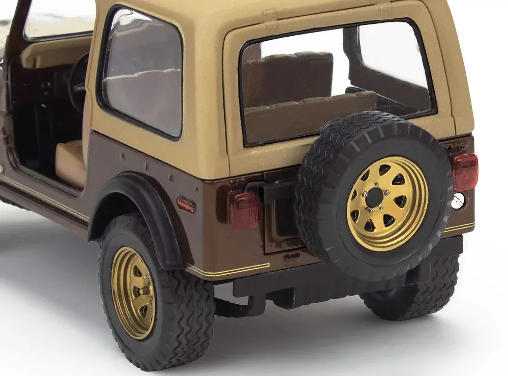 Jeep CJ-7 (Monogram 1:24)