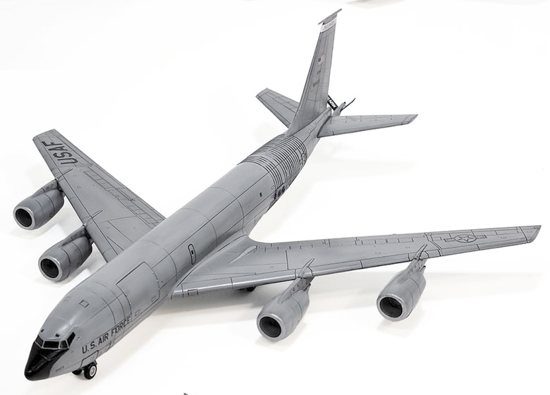 USAF KC-135R Stratotanker (Academy 1:144)