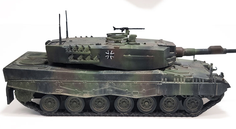 German Army Leopard 2A4 (Academy 1:72)