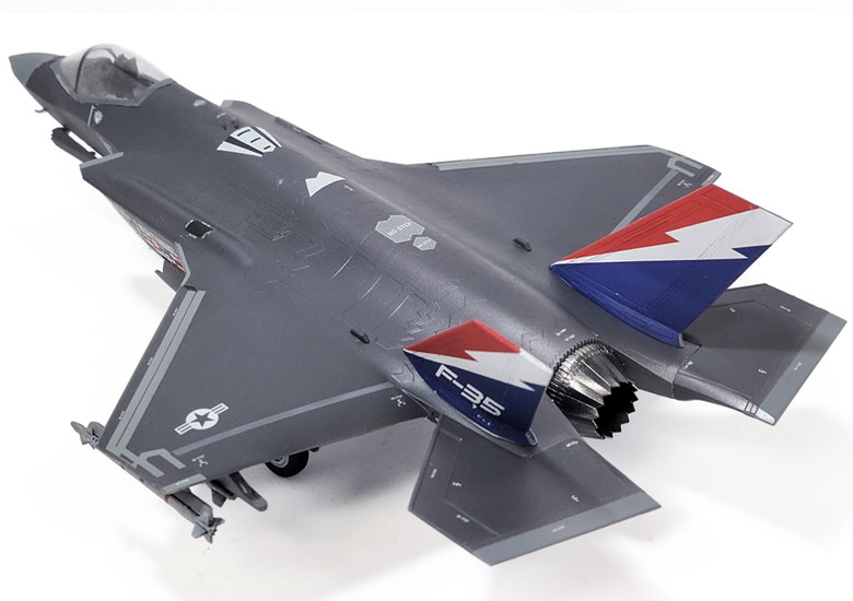 F-35A Lightning II "1000th" 1:72