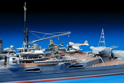 Japanese Cruiser Mogami (Tamiya 1:350)