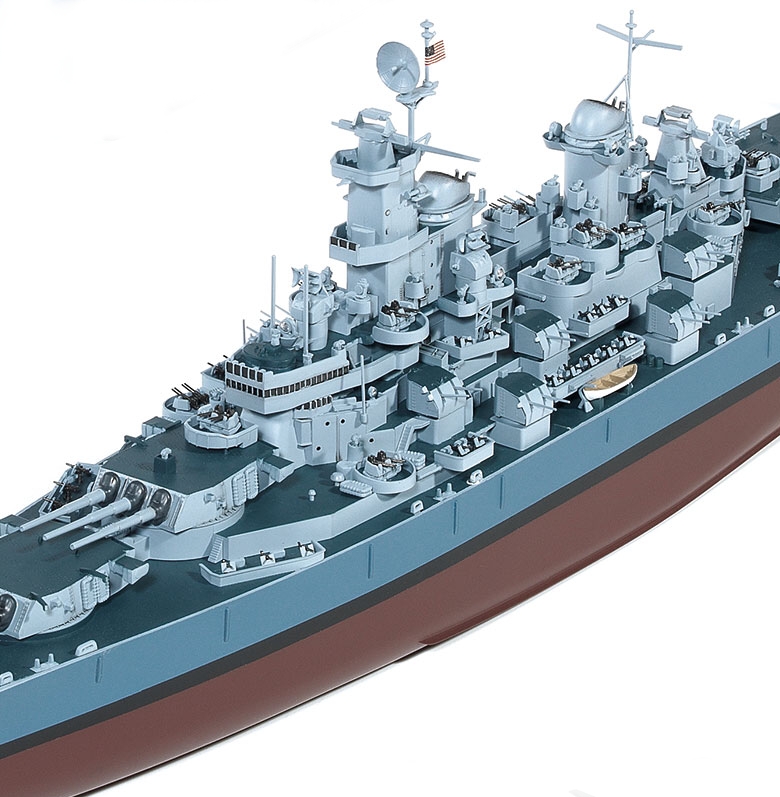 Bitevní loď USS Missouri BB-63 (Academy 1:400) 