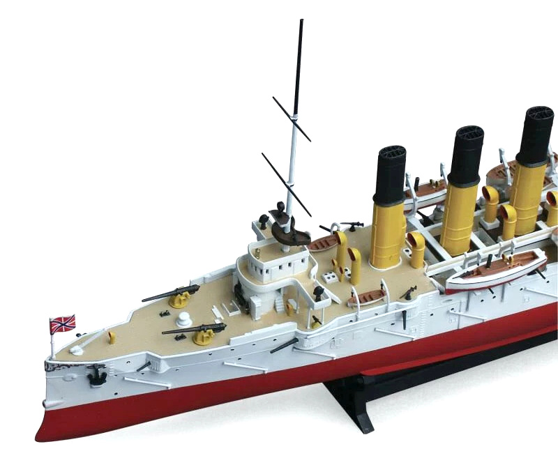 Russian Cruiser Varyag (Zvezda 1:350) 