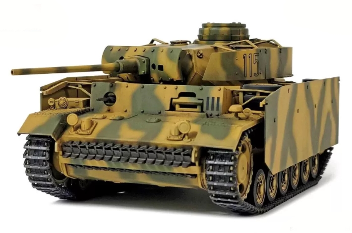 Panzer III Ausf.L Battle of Kursk (Academy 1:35)