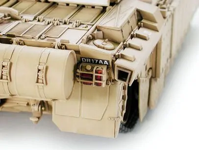 Challenger 2 (Desertised) (Tamiya 1:35) 