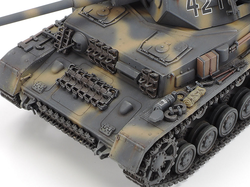 Panzerkampfwagen Pz.IV. Ausf.G & Motorcycle Set (Tamiya 1:35)