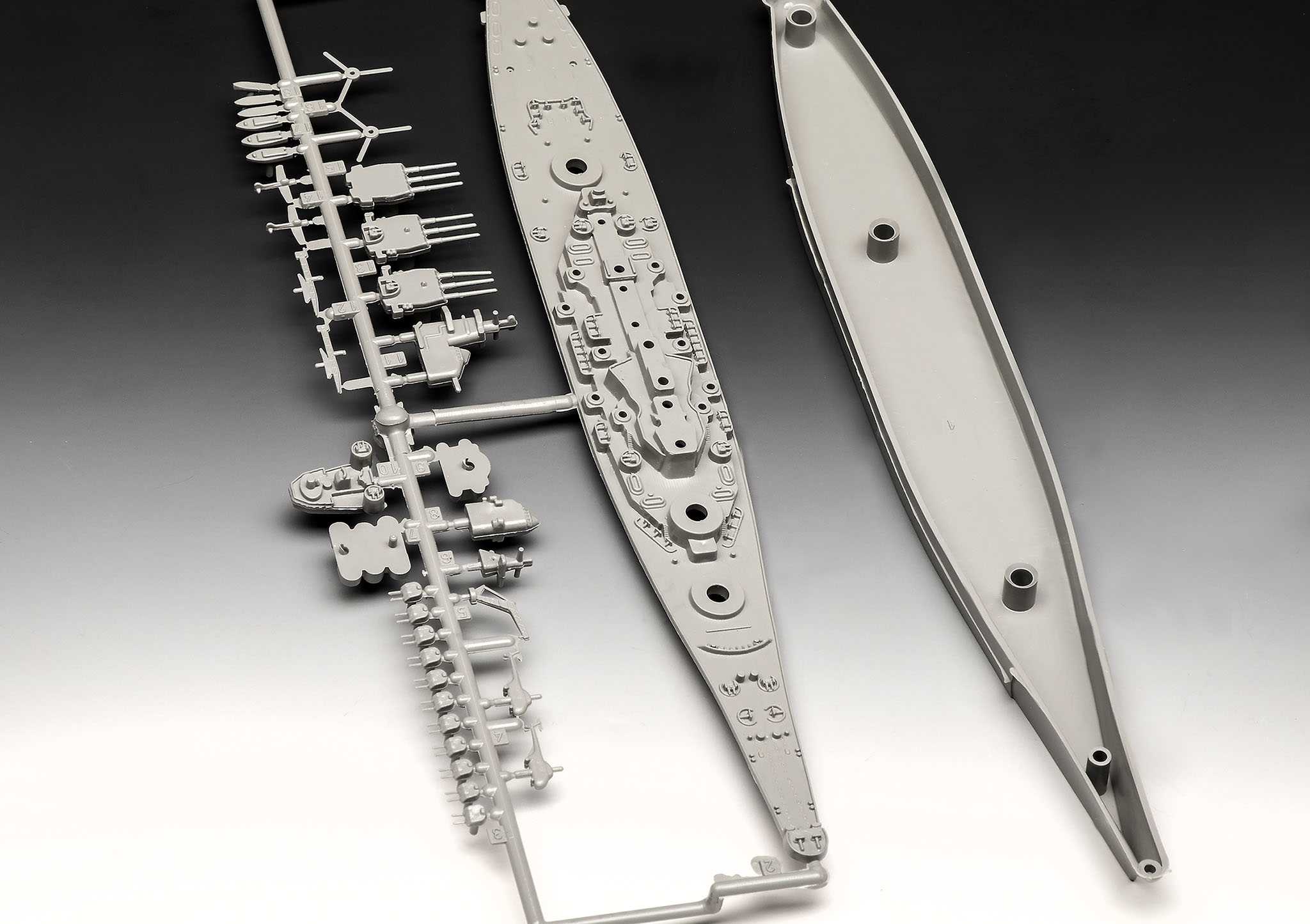 Set - Battleship USS New Jersey (Revell 1:1200)