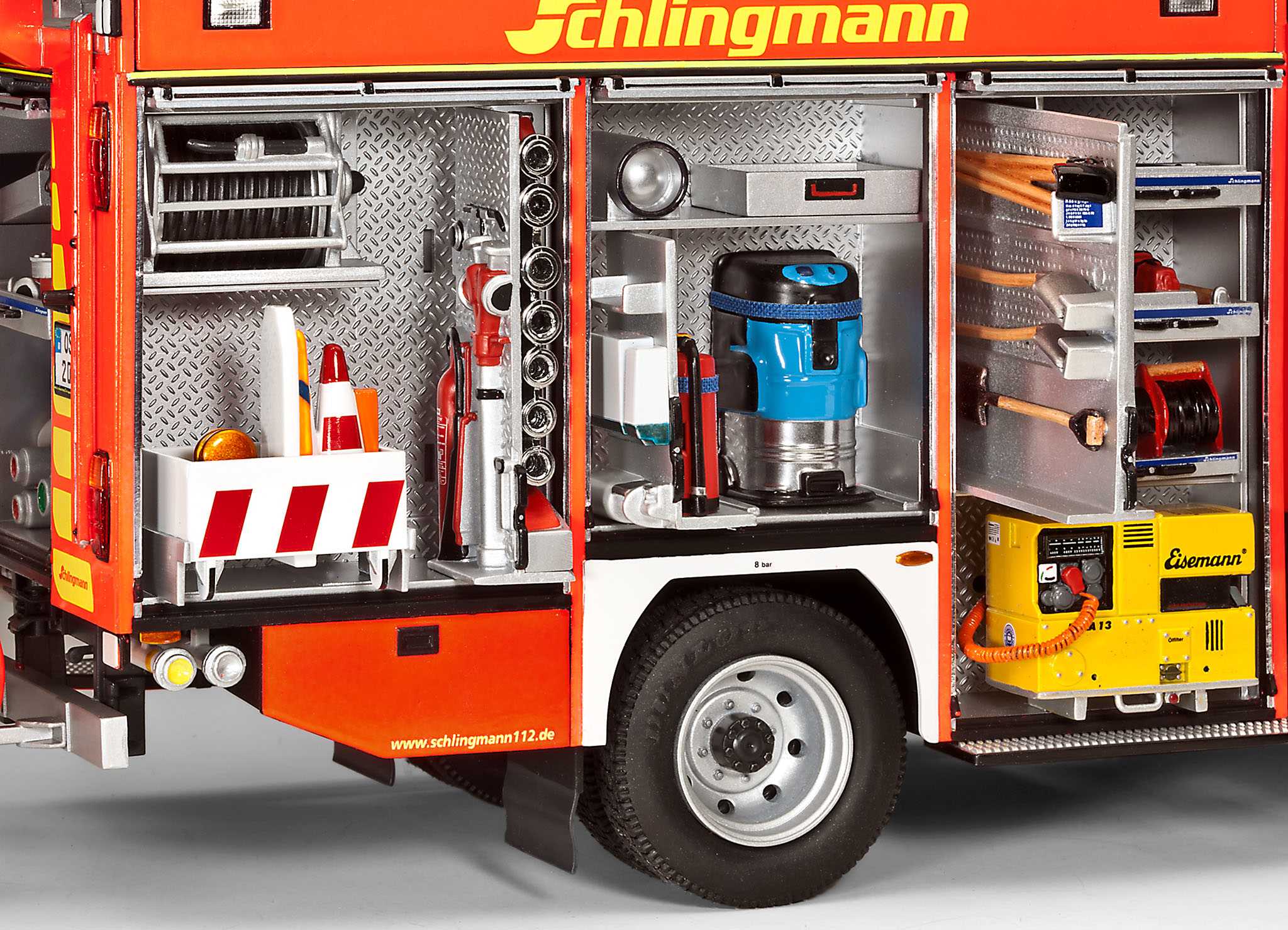 07404 - Schlingmann LF20/16 Mercedes Benz Atego 1529 AF (1:24)