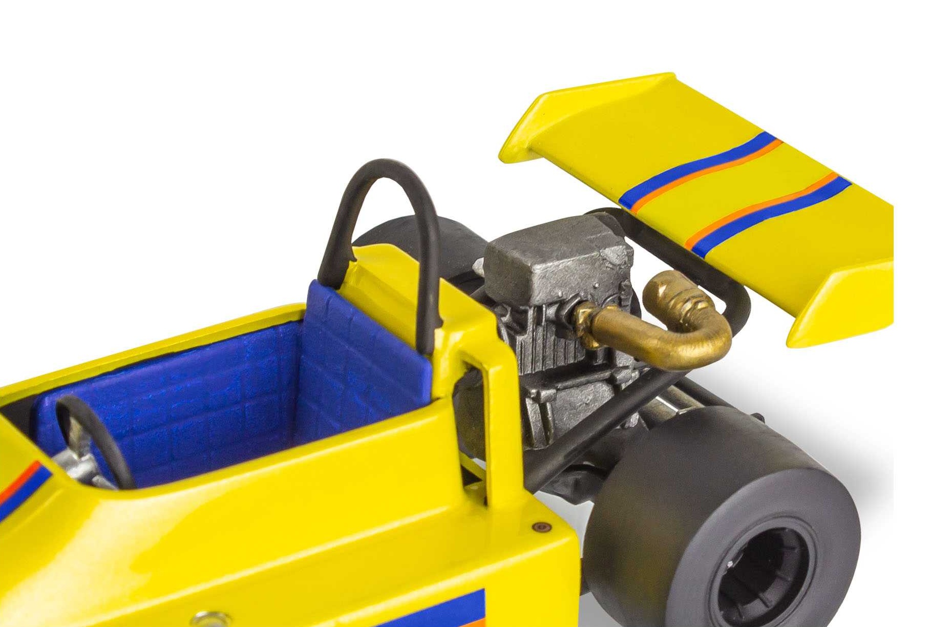 78 Chevy 4x4 Pickup with Go-kart (1:25)