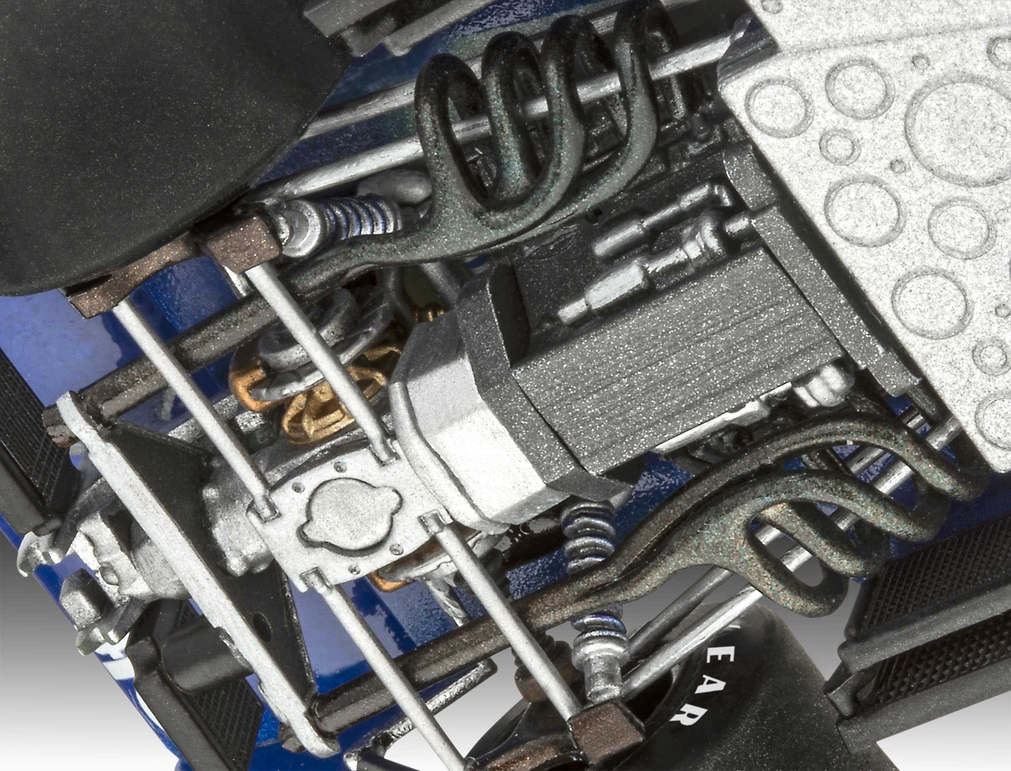 Starter Kit - Tyrell P34/2 6-Wheeler (1:32)