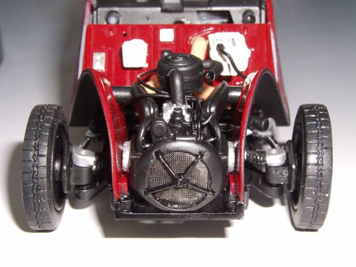 07095 - Citroën 2CV (Revell 1:24)