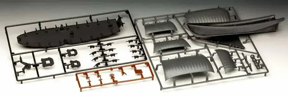 EasyClick Ghost Ship (incl. night color) (Revell 1:150) 