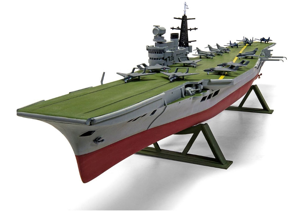 Loď HMS Victorious (Airfix 1:600)
