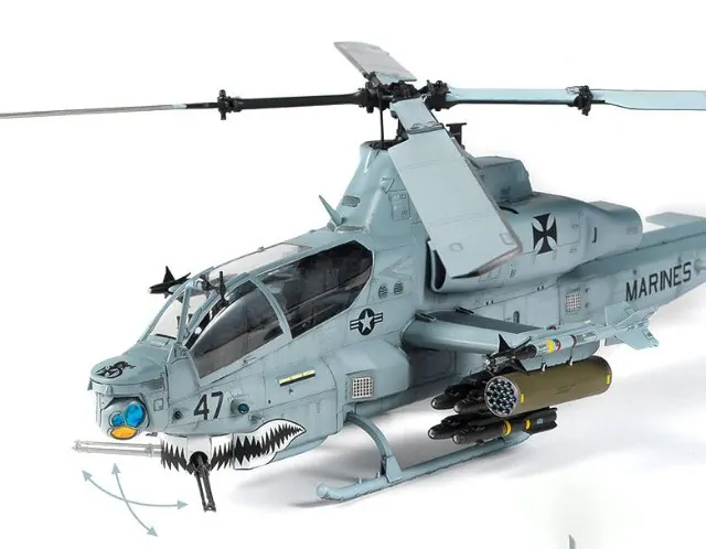 USMC AH-1Z "Shark Mouth" (Academy 1:35)