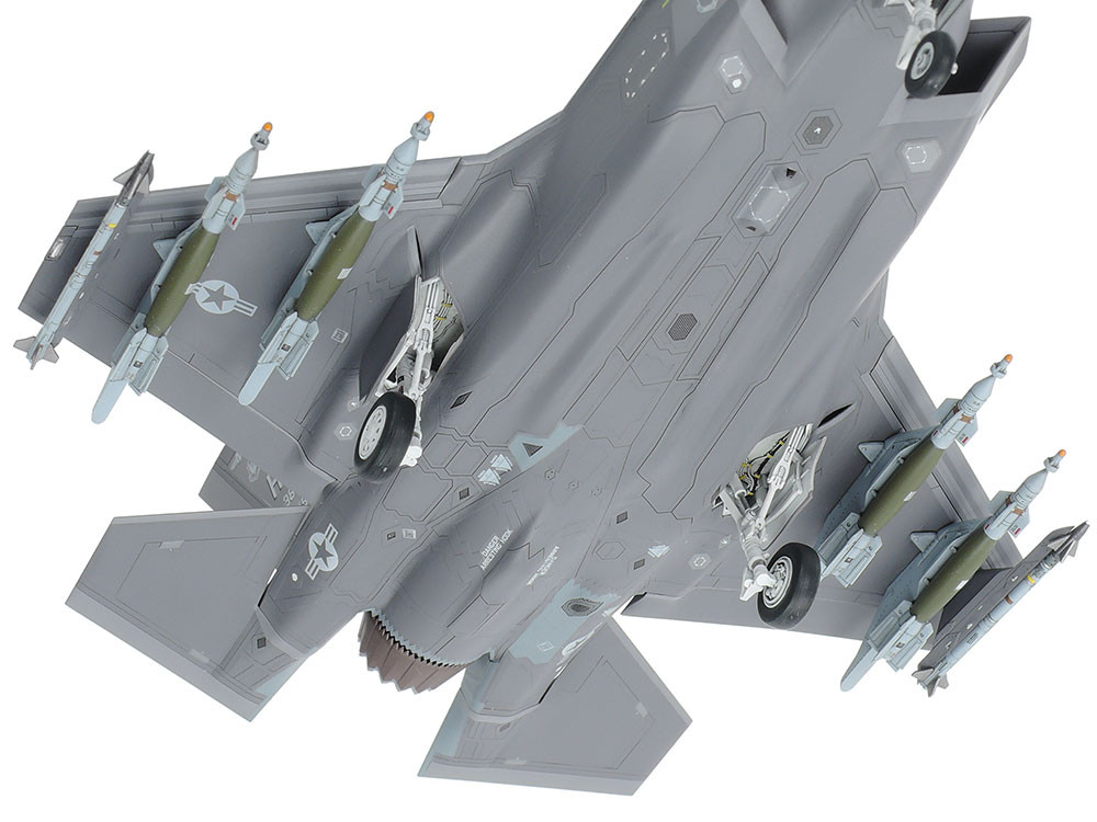 F-35A Lightning II (Tamiya 1:72)