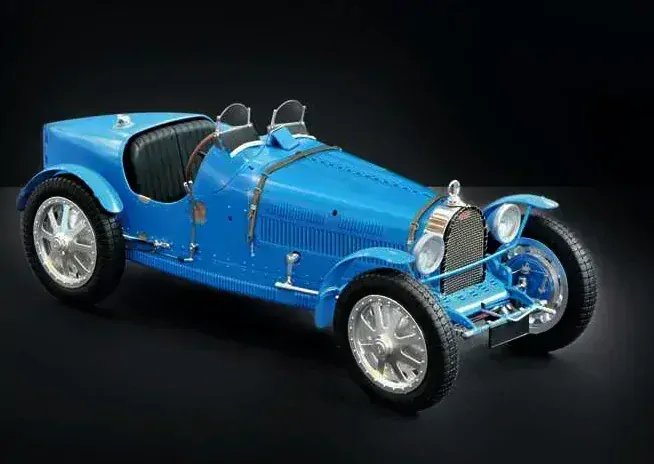 Bugatti 35 B Roadster (Italeri 1:12)