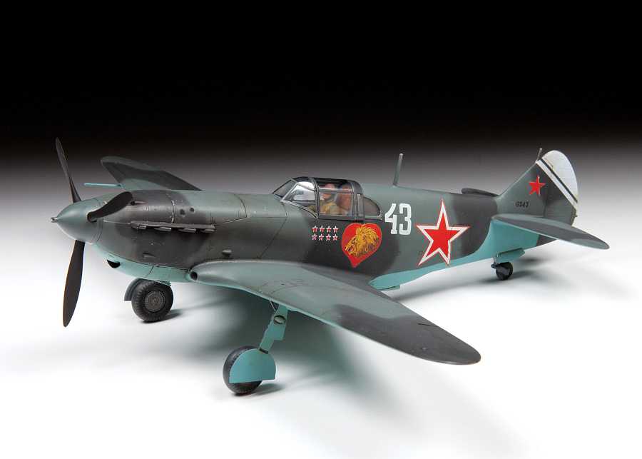 LaGG-3 Soviet WWII Fighter (Zvezda 1:48)