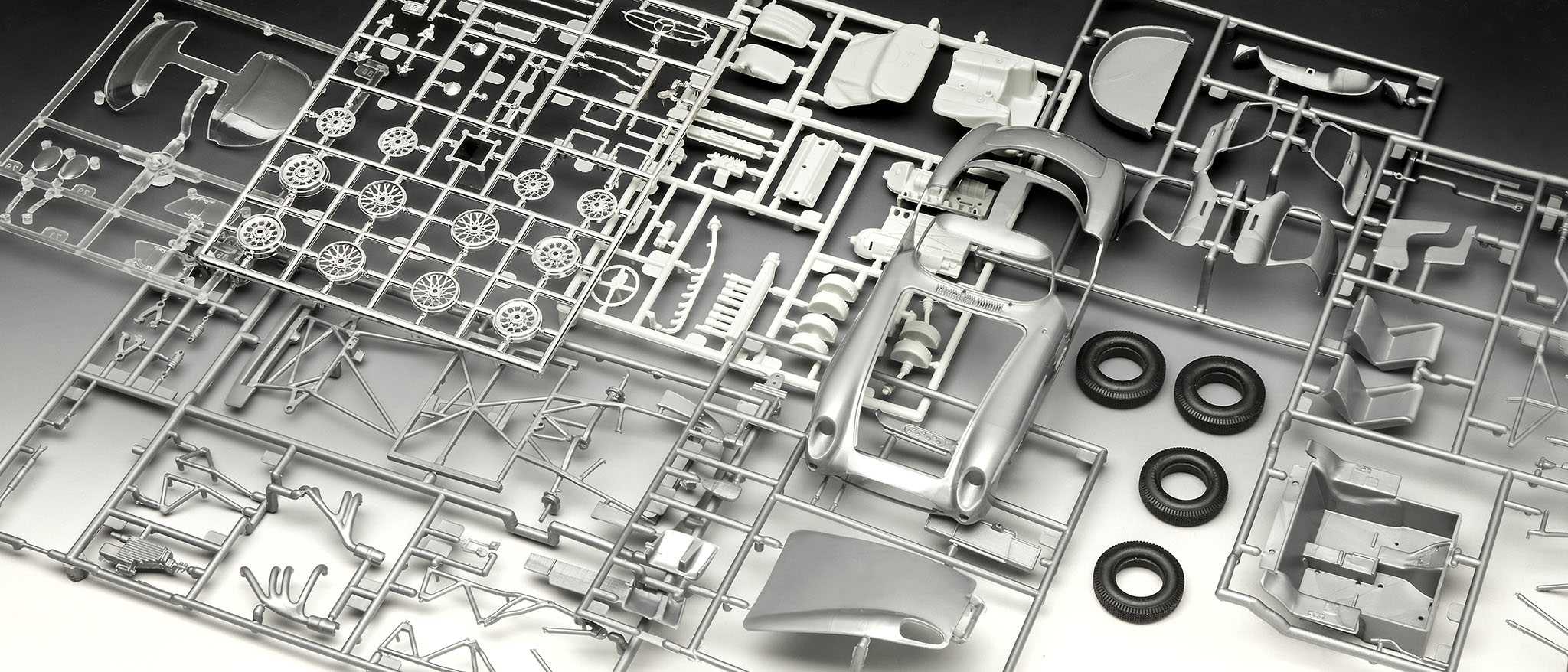 Set auta - Mercedes-Benz 300 SLR (70th Anniversary) (1:24)