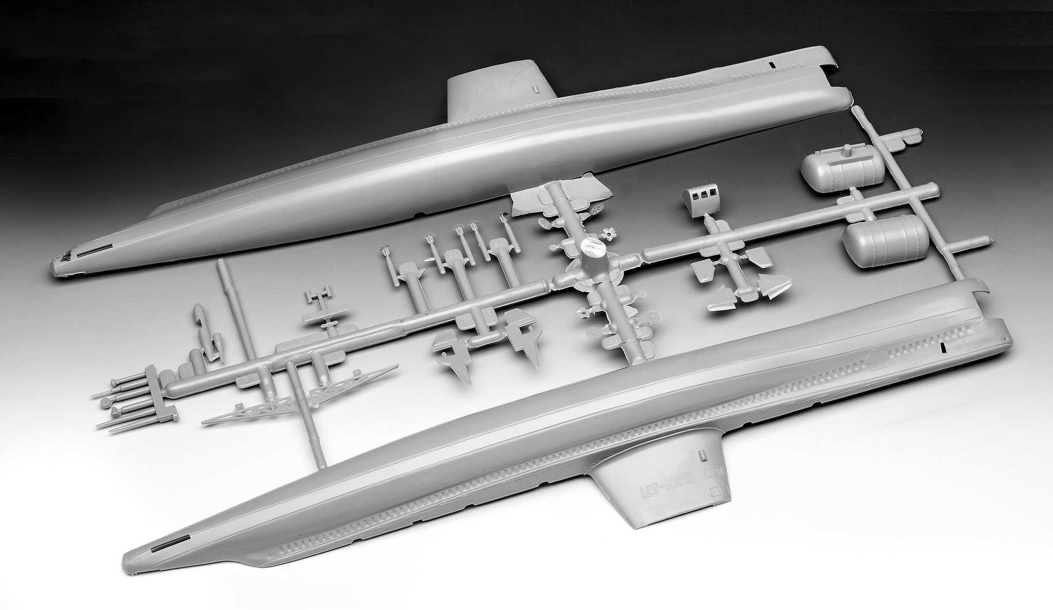 Ponorka U.S.S. Nautilus (1:305)