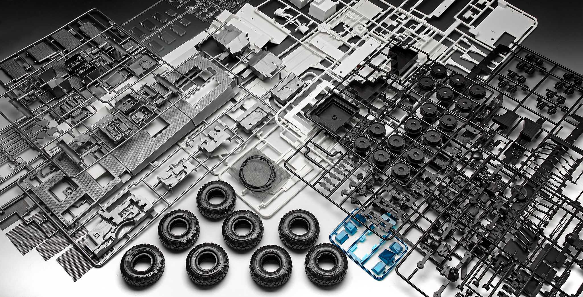 GFLF Simba 8x8 (1:24)