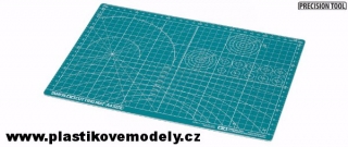 74118 - Řezací podložka (A4) zelená